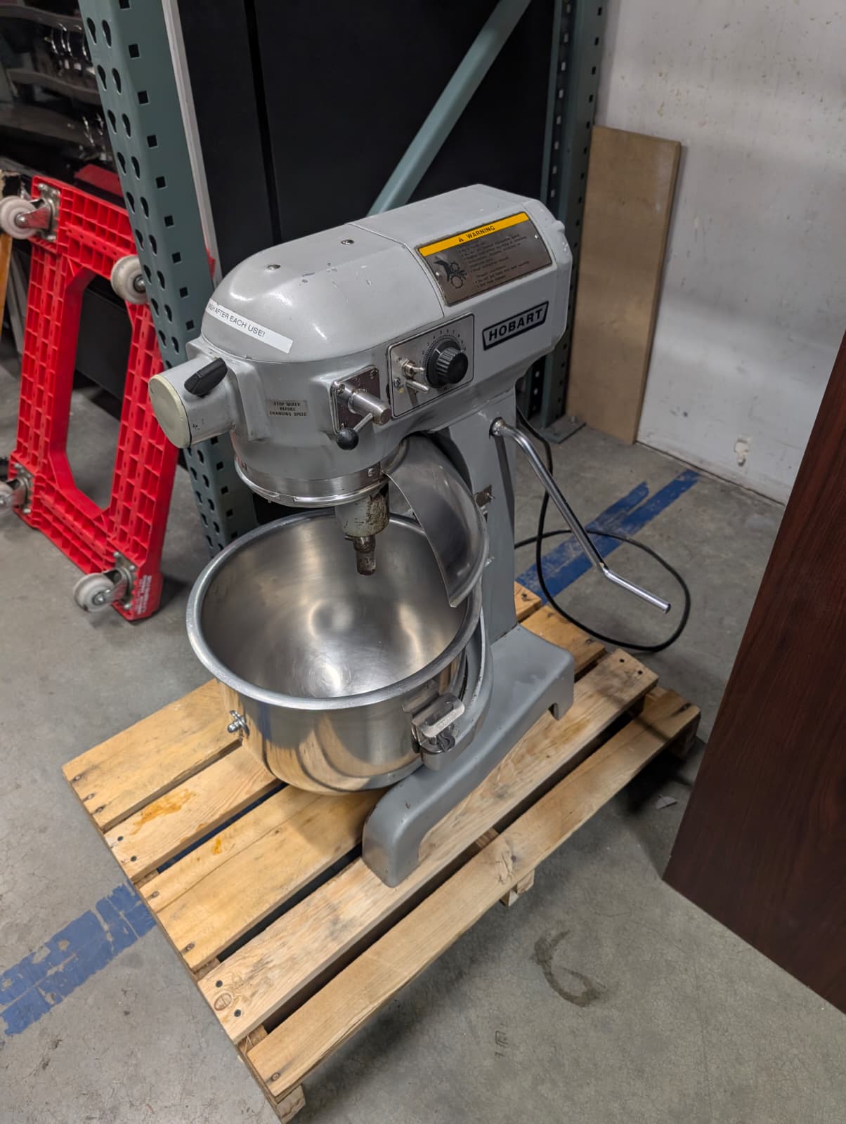Hobart A-200T Countertop 20 Qt Dough Mixer Missing Guard, Agitator